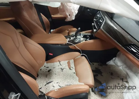 2022 BMW 540 I xDrive z USA, uszkodzony, nr VIN WBA73BJ00NWX53139